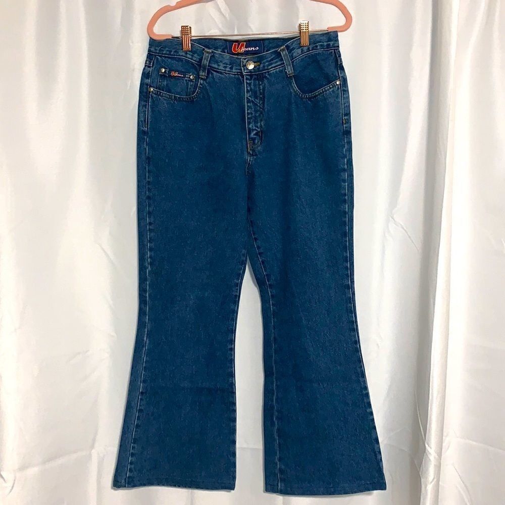 ‎90’s wide leg U jeans. Size 9/10